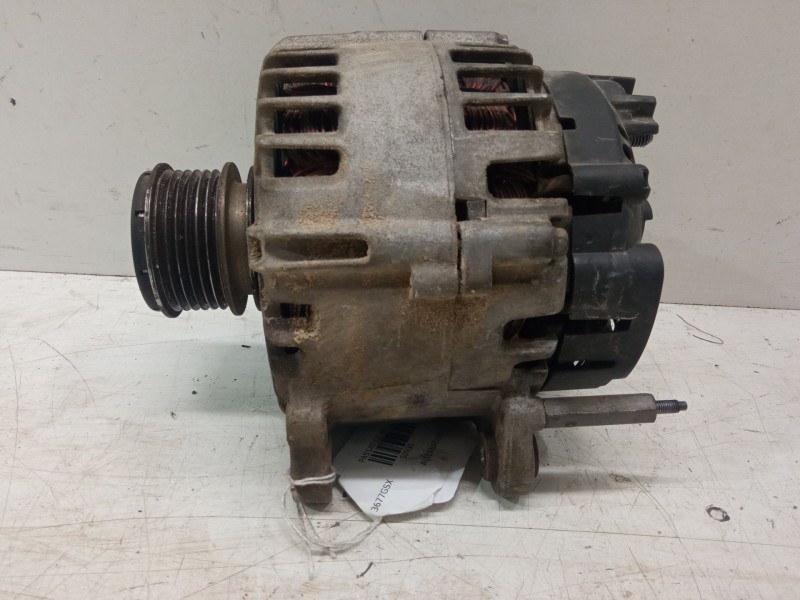 Recambio de alternador para volkswagen passat cc b6 (357) 2.0 tdi 4motion referencia OEM IAM 03L903023E  