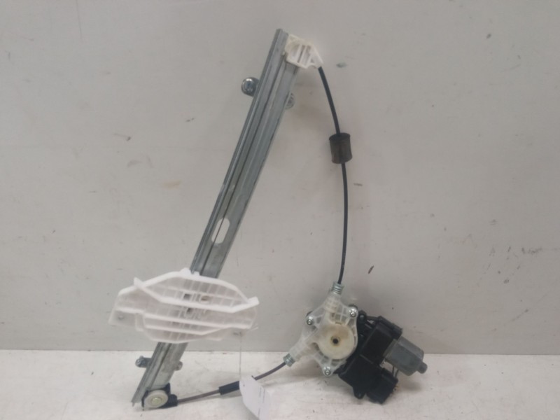 Recambio de elevalunas electrico delantero izquierdo para kia picanto iii (ja) 1.0 referencia OEM IAM 82450G6010  