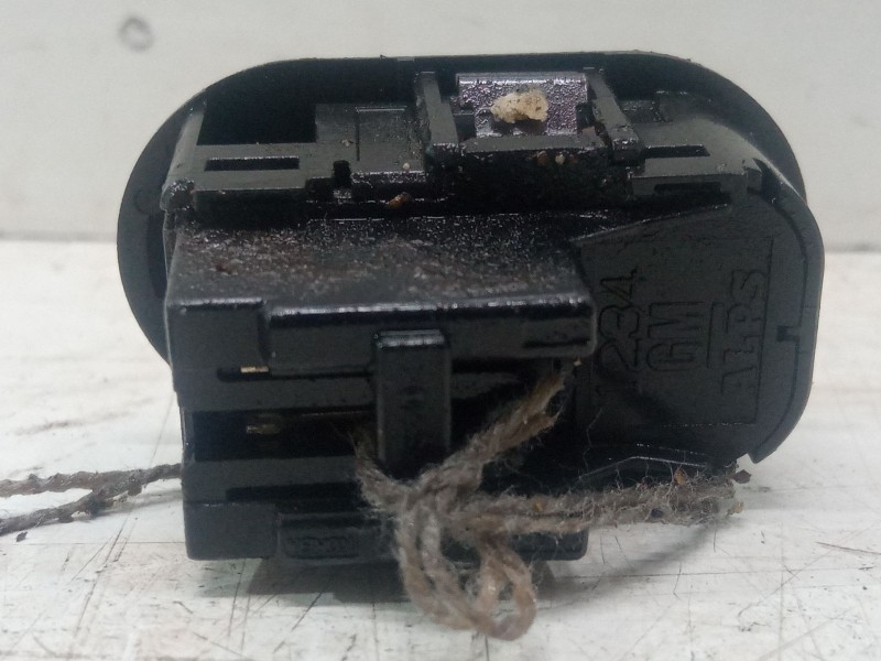 Recambio de mando retrovisor para opel meriva a monospace (x03) 1.7 dti (e75) referencia OEM IAM   