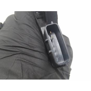 CERRADURA PUERTA TRASERA DERECHA 