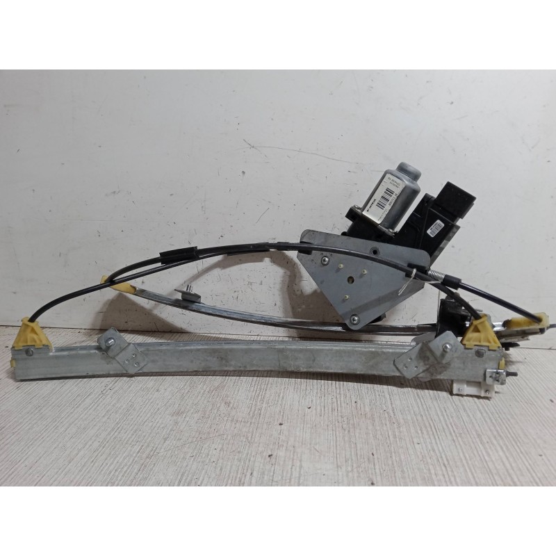 Recambio de elevalunas electrico delantero izquierdo para nissan primera hatchback (p12) 1.6 referencia OEM IAM   