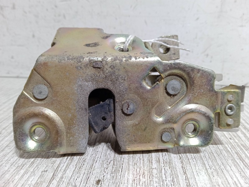 Recambio de cerradura puerta delantera izquierda para honda civic v coupé (ej) 1.6 i vtec (ej1) referencia OEM IAM   