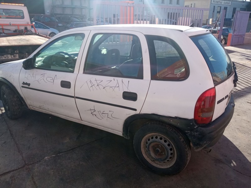 opel corsa a hatchback (s83) del año 1993