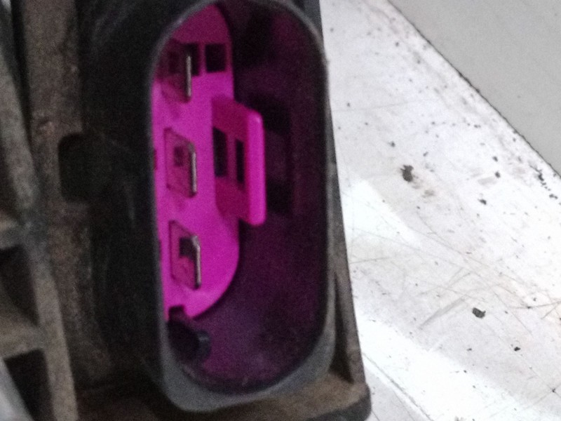 Recambio de electroventilador para volkswagen polo (9n_, 9a_) 1.4 16v referencia OEM IAM 600121207  