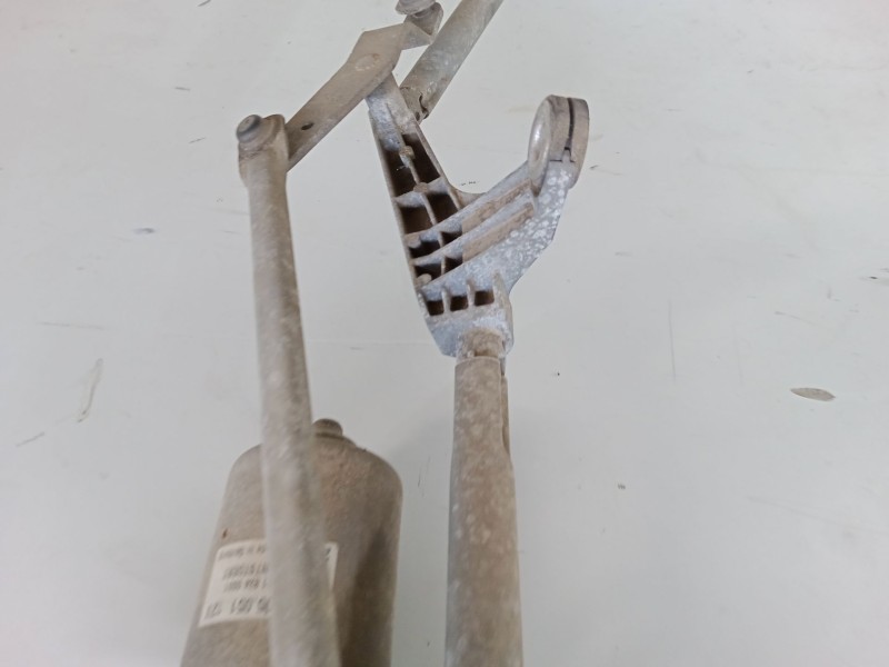 Recambio de motor limpia delantero para smart fortwo cabrio (451) 0.8 cdi (451.400) referencia OEM IAM A4518240001  405051