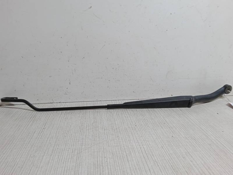 BRAZO LIMPIA DELANTERO IZQUIERDO 
