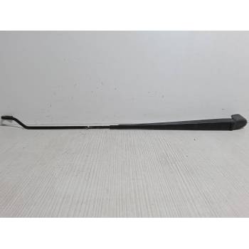 BRAZO LIMPIA DELANTERO DERECHO 