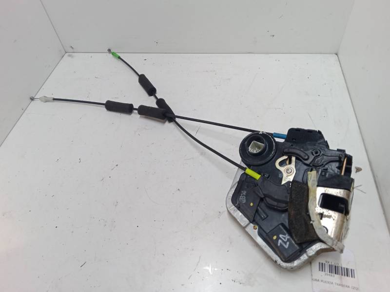 CERRADURA PUERTA TRASERA IZQUIERDA 