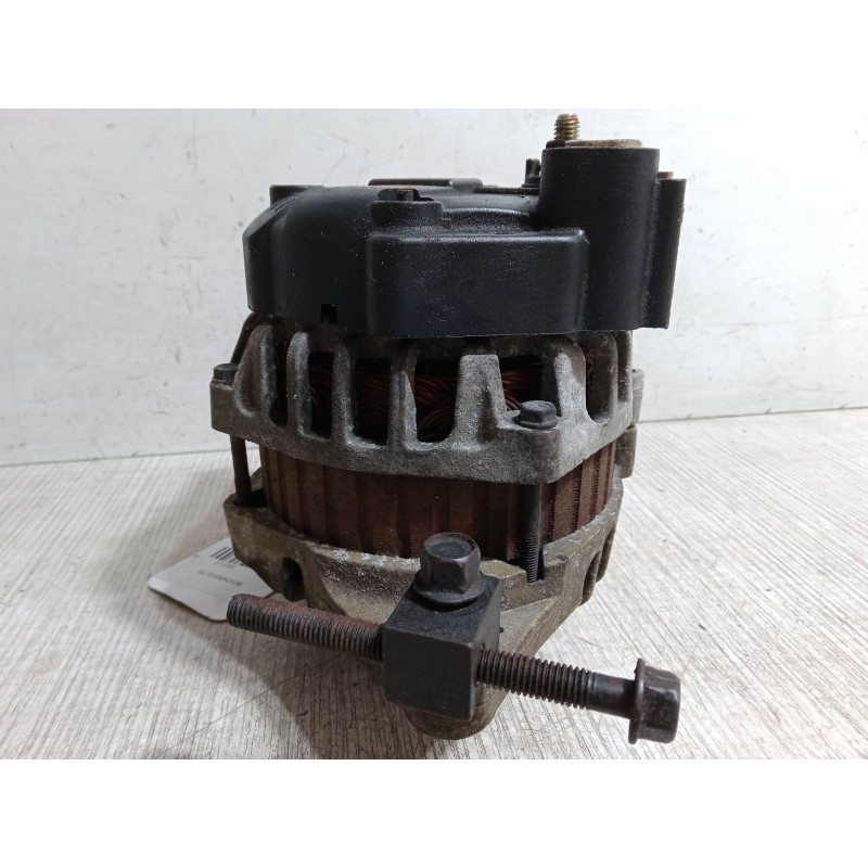 Recambio de alternador para hyundai tucson (jm) 2.0 referencia OEM IAM   