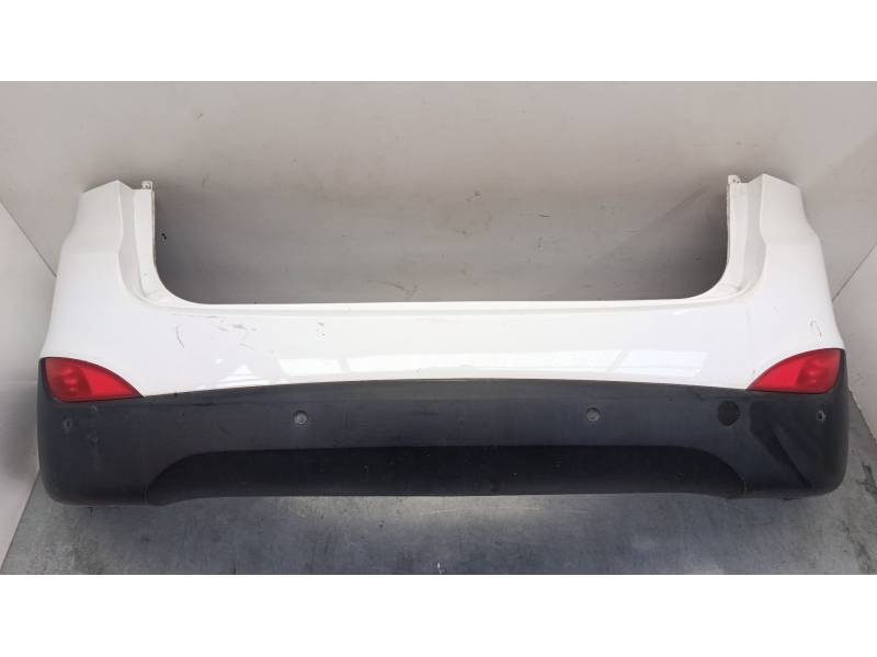 PARAGOLPES TRASERO 866112Y000 