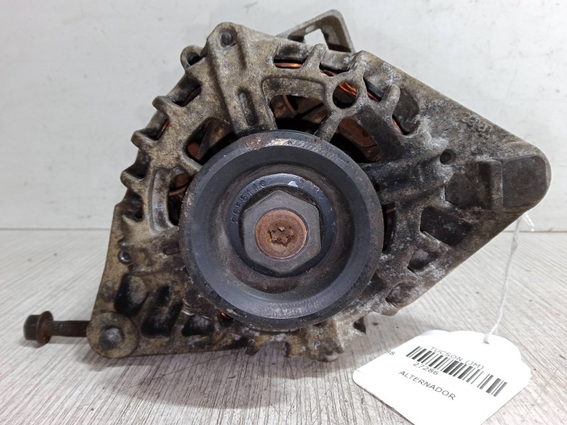 Recambio de alternador para hyundai tucson (jm) 2.0 referencia OEM IAM   