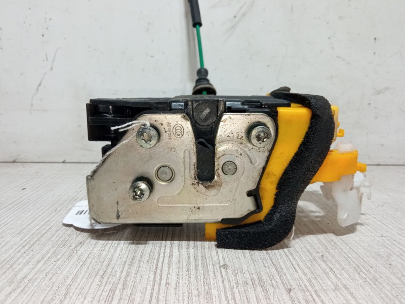 Recambio de cerradura puerta delantera derecha para kia cee´d (jd) 1.6 gt referencia OEM IAM   