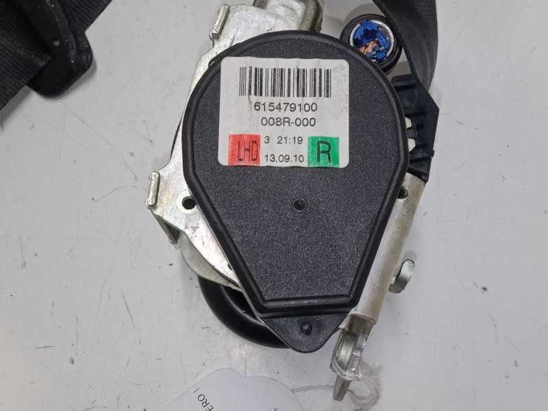 Recambio de cinturon seguridad delantero derecho para skoda superb ii station wagon (3t5) 2.0 tdi 16v referencia OEM IAM 6154791
