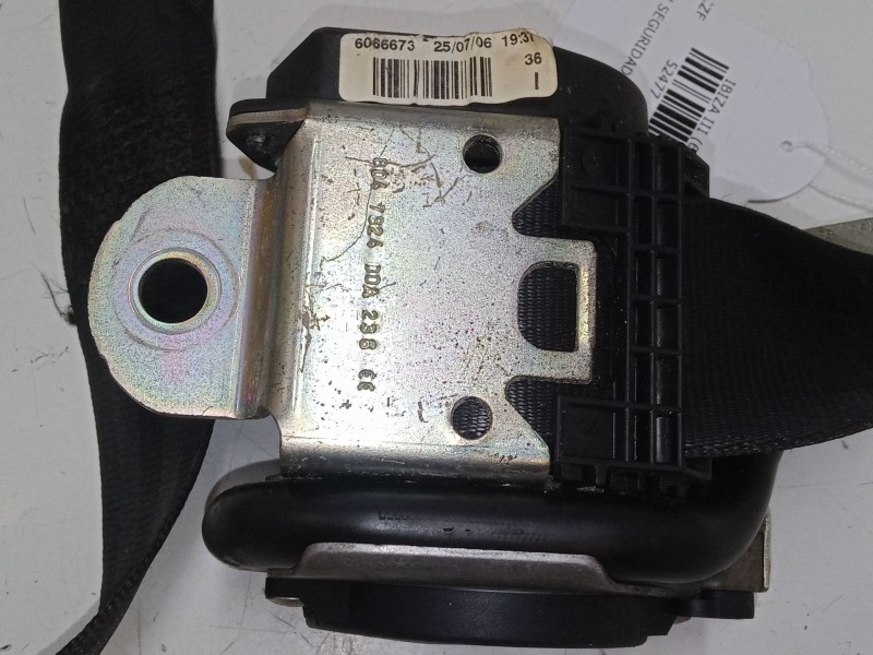 Recambio de cinturon seguridad delantero izquierdo para seat ibiza iii (6l1) 1.4 16v referencia OEM IAM   