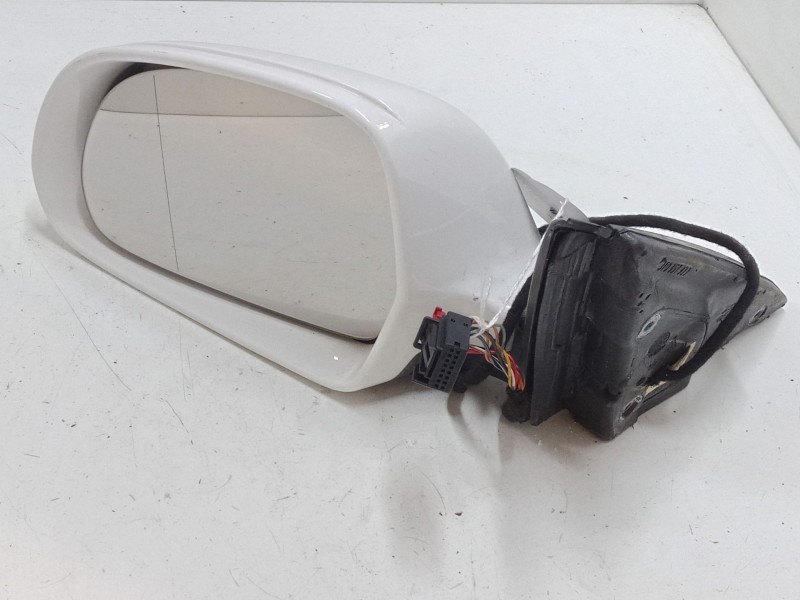 Recambio de retrovisor electrico izquierdo para skoda superb ii station wagon (3t5) 2.0 tdi 16v referencia OEM IAM   