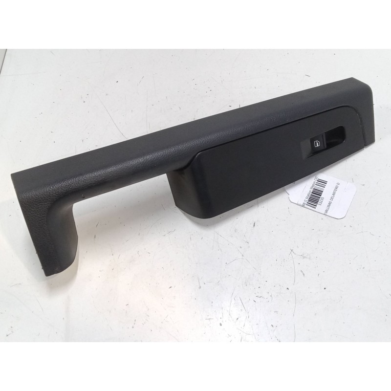 Recambio de mando elevalunas delantero derecho para skoda superb ii station wagon (3t5) 2.0 tdi 16v referencia OEM IAM   