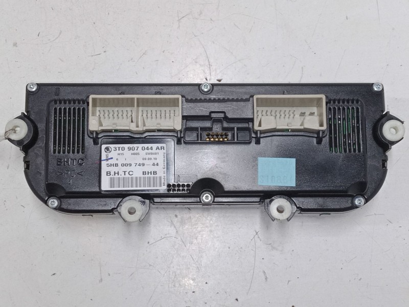 Recambio de mando climatizador para skoda superb ii station wagon (3t5) 2.0 tdi 16v referencia OEM IAM 3T0907044AR  