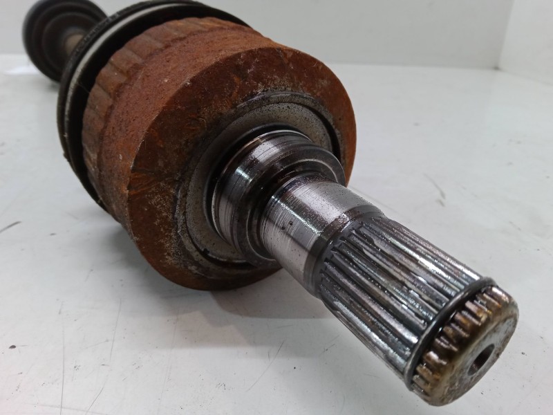 Recambio de transmision delantera derecha para hyundai tucson (jm) 2.0 referencia OEM IAM   