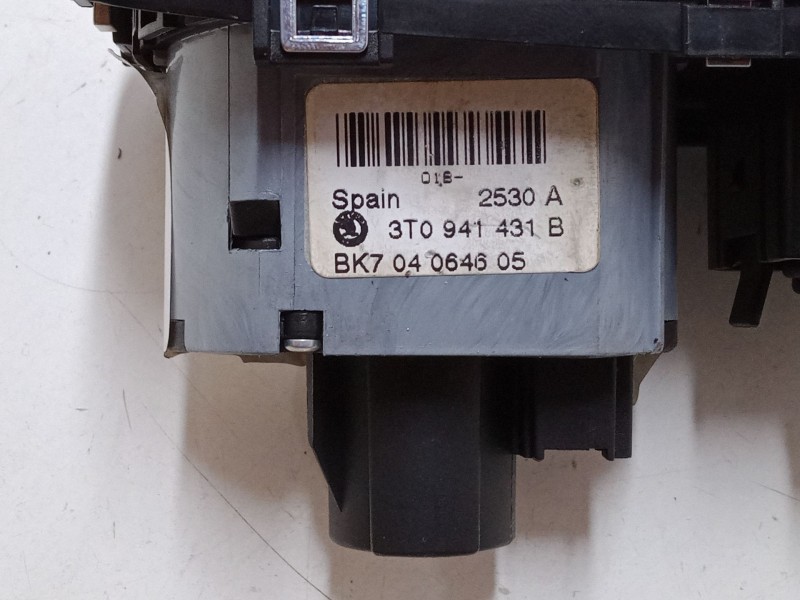 Recambio de conmutador de luces para skoda superb ii station wagon (3t5) 2.0 tdi 16v referencia OEM IAM 3T0941431B  