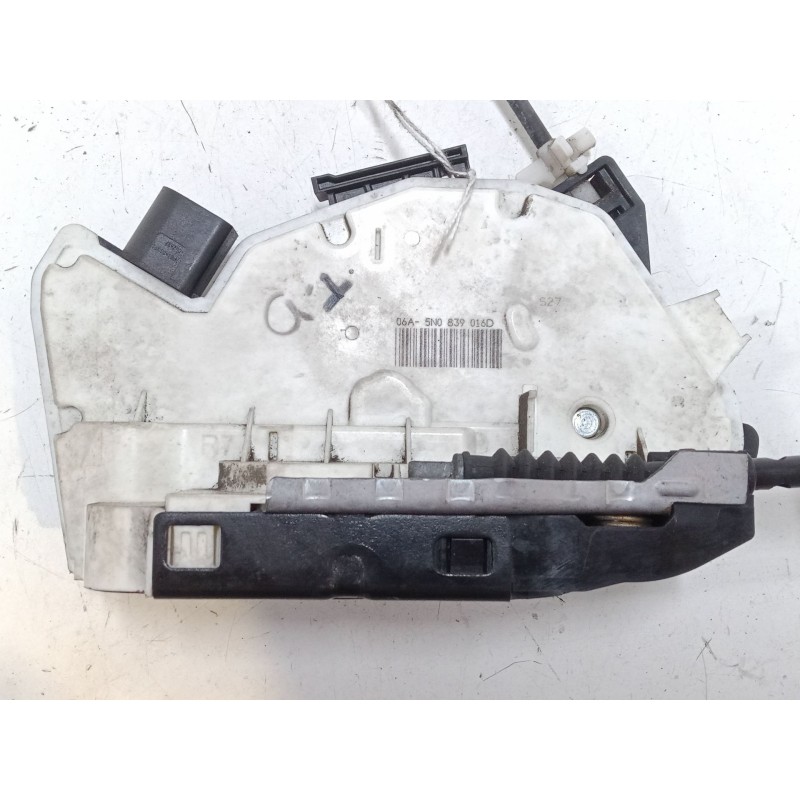 Recambio de cerradura puerta trasera derecha para skoda superb ii station wagon (3t5) 2.0 tdi 16v referencia OEM IAM 5N0839016D 