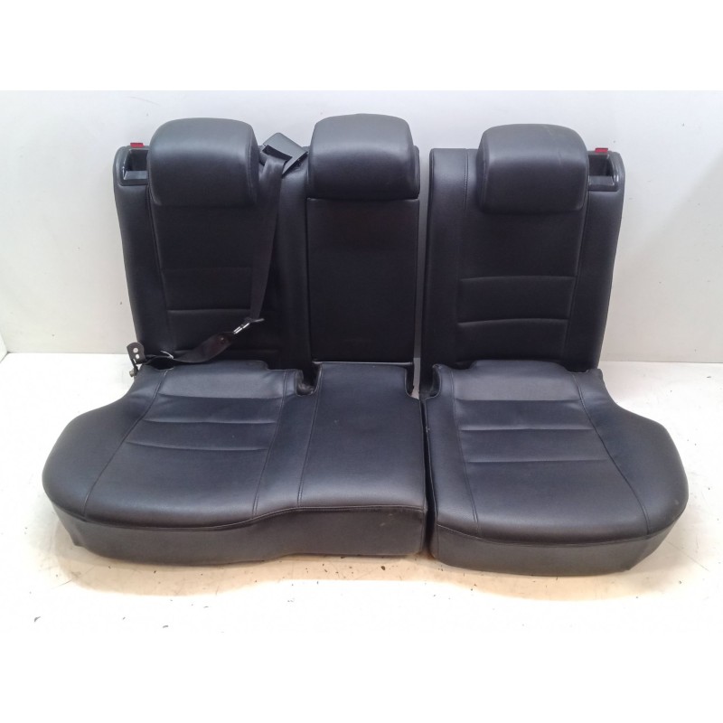 Recambio de asiento trasero para skoda superb ii station wagon (3t5) 2.0 tdi 16v referencia OEM IAM   