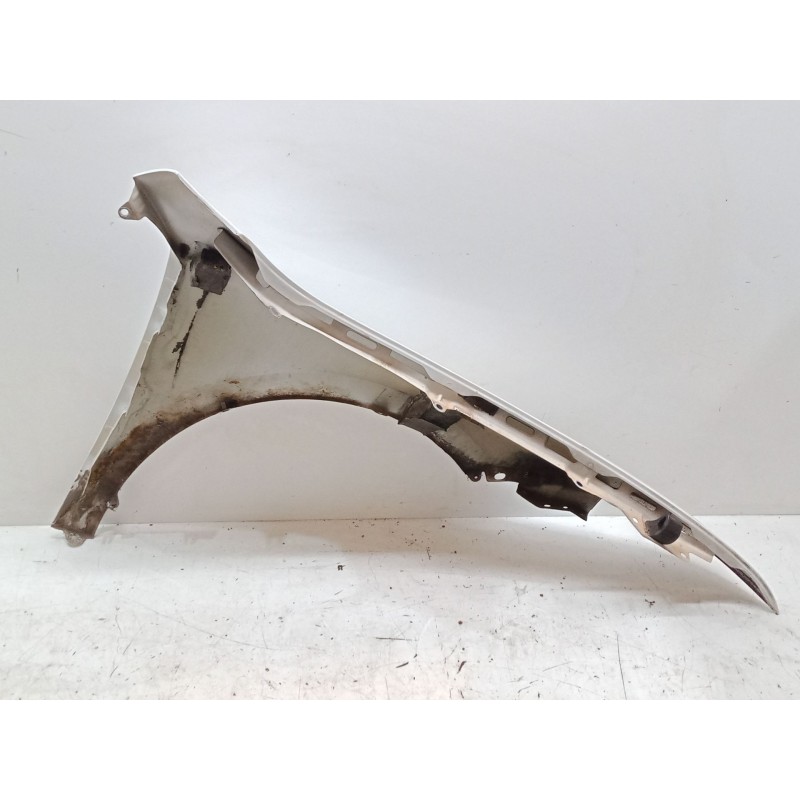 Recambio de aleta delantera izquierda para skoda superb ii station wagon (3t5) 2.0 tdi 16v referencia OEM IAM   