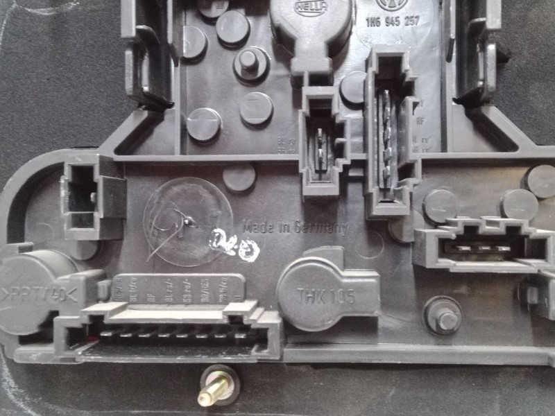 Recambio de piloto trasero derecho para volkswagen golf iii variant (1h5) 1.6 referencia OEM IAM   
