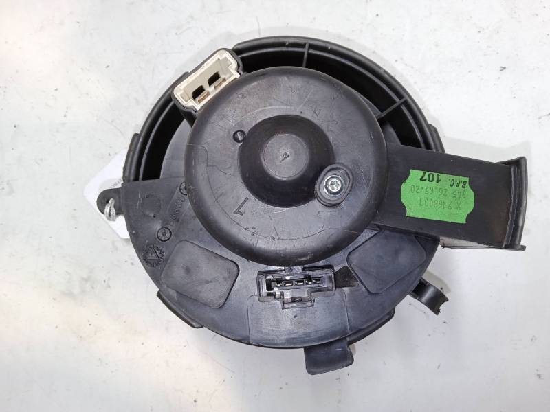 MOTOR CALEFACCION 