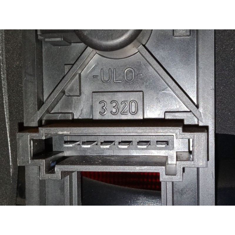 Recambio de piloto trasero derecho para mercedes-benz clase a (w168) a 160 (168.033, 168.133) referencia OEM IAM   