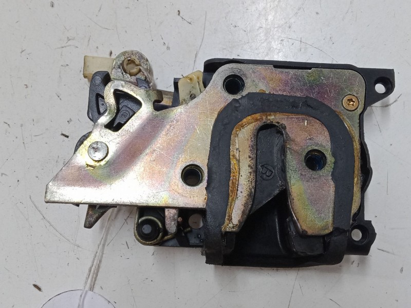 Recambio de cerradura maletero / porton para opel frontera b (u99) 2.2 dti (6b_zc, 6b_vf, 6b_66, 6b_76) referencia OEM IAM   