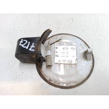 TAPA EXTERIOR COMBUSTIBLE 