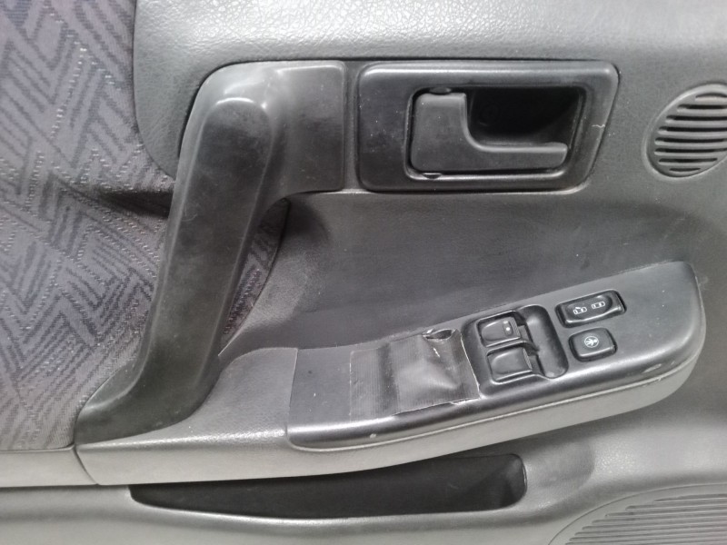 Recambio de puerta delantera izquierda para opel frontera b (u99) 2.2 dti (6b_zc, 6b_vf, 6b_66, 6b_76) referencia OEM IAM    Recambio de puerta delantera izquierda para opel frontera b (u99) 2.2 dti (6b_zc, 6b_vf, 6b_66, 6b_76) referencia OEM IAM