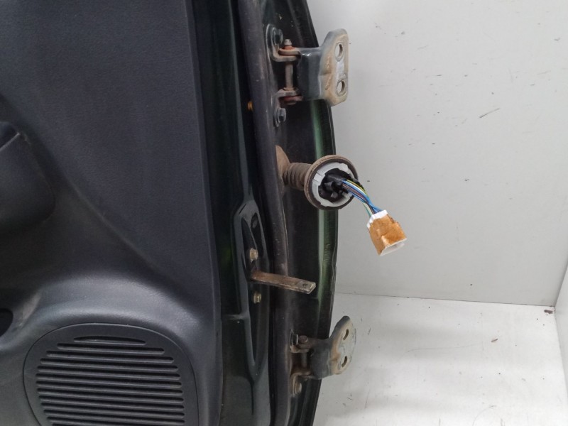 Recambio de puerta delantera izquierda para opel frontera b (u99) 2.2 dti (6b_zc, 6b_vf, 6b_66, 6b_76) referencia OEM IAM    Recambio de puerta delantera izquierda para opel frontera b (u99) 2.2 dti (6b_zc, 6b_vf, 6b_66, 6b_76) referencia OEM IAM