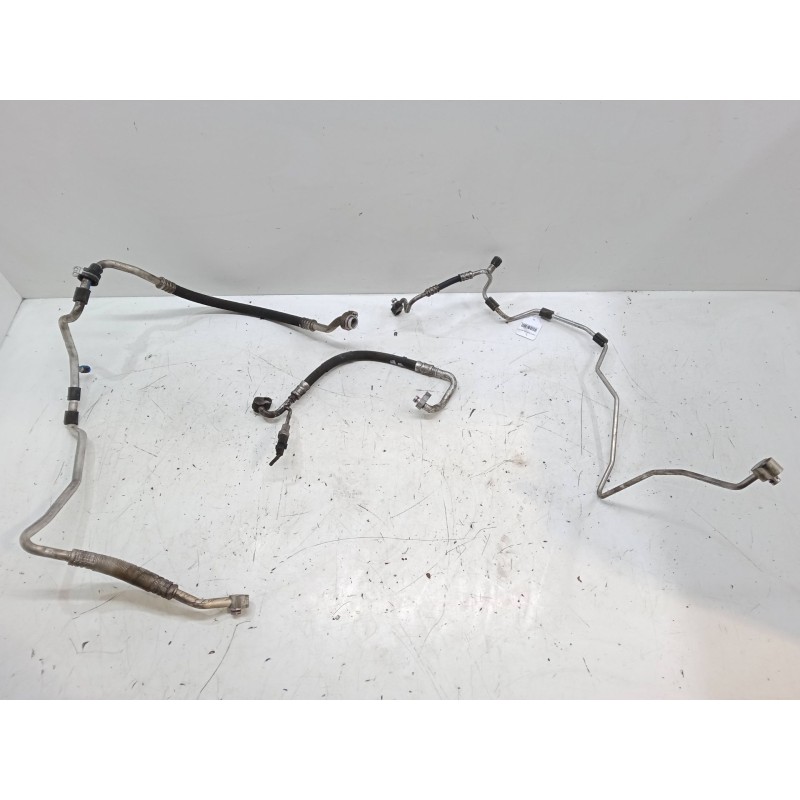 Recambio de tubos aire acondicionado para skoda superb ii station wagon (3t5) 2.0 tdi 16v referencia OEM IAM   