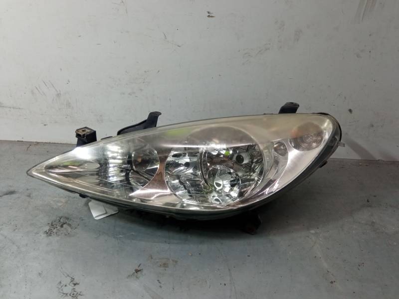 FARO IZQUIERDO 9634369580 