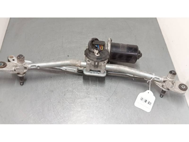 MOTOR LIMPIA DELANTERO 