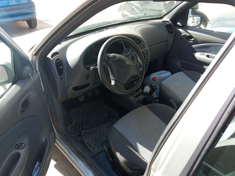 ford fiesta iv (ja_, jb_) del año 2000 ford fiesta iv (ja_, jb_) del año 2000