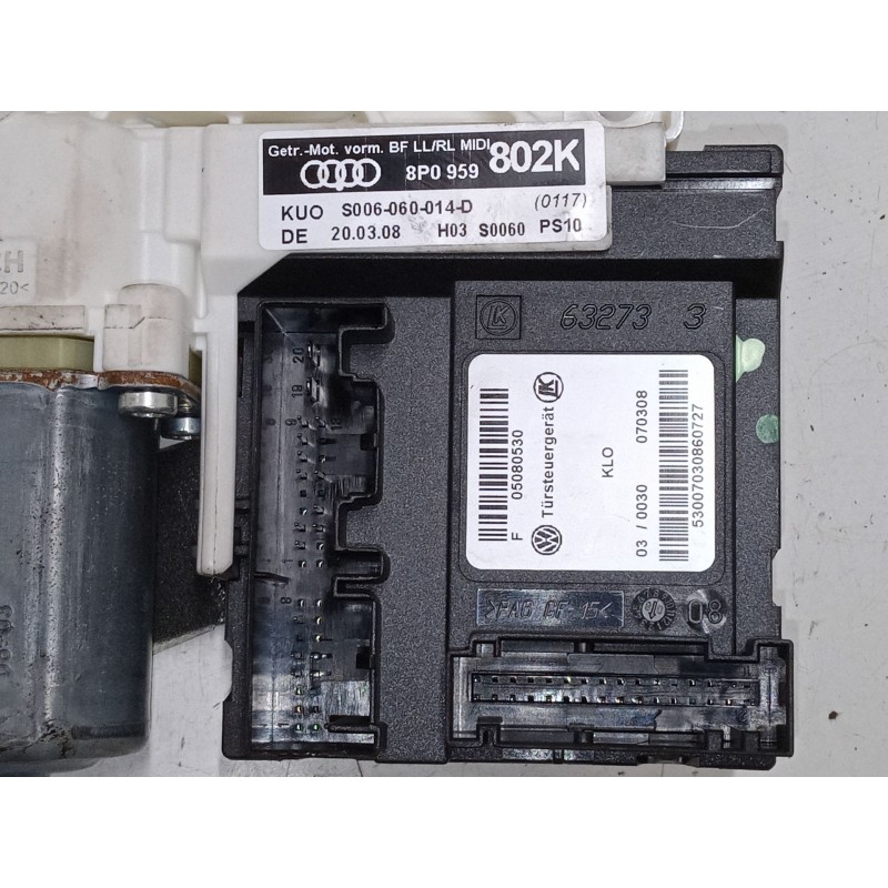 Recambio de motor elevaluna delantero derecho para audi a3 sportback (8pa) 2.0 tdi 16v quattro referencia OEM IAM 8P0959802K  