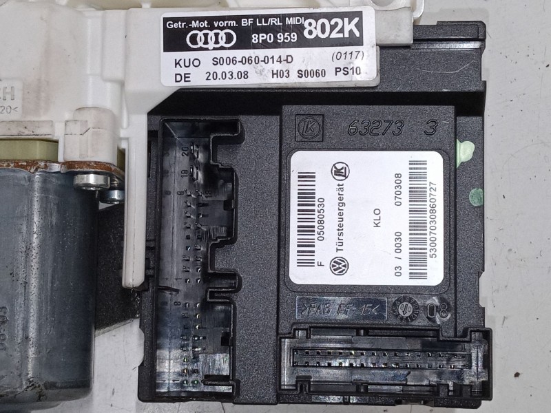 Recambio de motor elevaluna delantero derecho para audi a3 sportback (8pa) 2.0 tdi 16v quattro referencia OEM IAM 8P0959802K  
