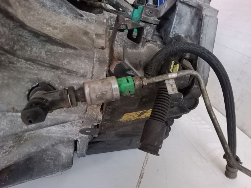 Recambio de caja de cambios manual 6 velocidades para renault espace iv (jk0/1_) 2.2 dci (jk0h) referencia OEM IAM 8200581207  