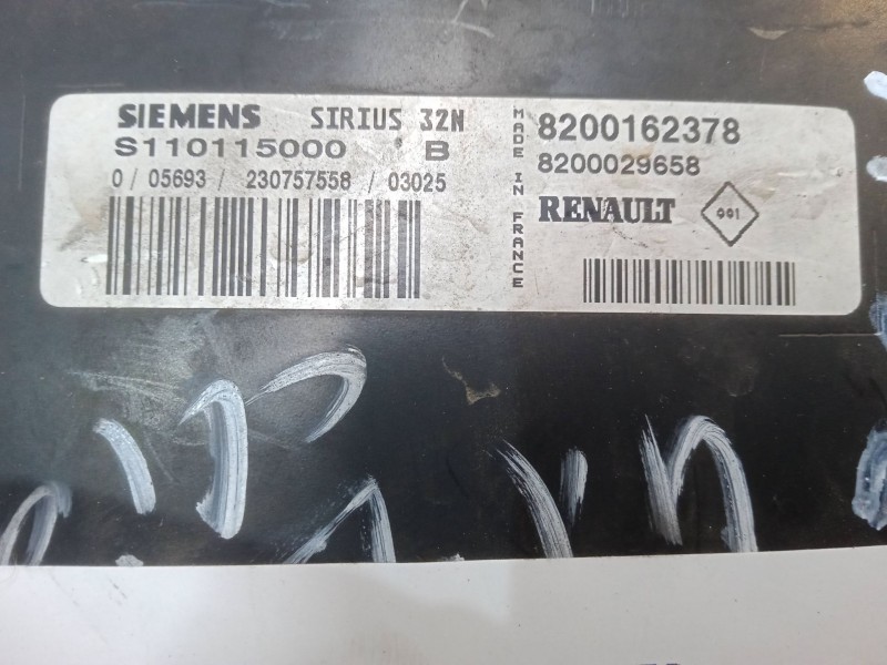 Recambio de centralita motor uce para renault clio ii (bb_, cb_) 1.2 (bb0a, bb0f, bb10, bb1k, bb28, bb2d, bb2h, cb0a,... referen