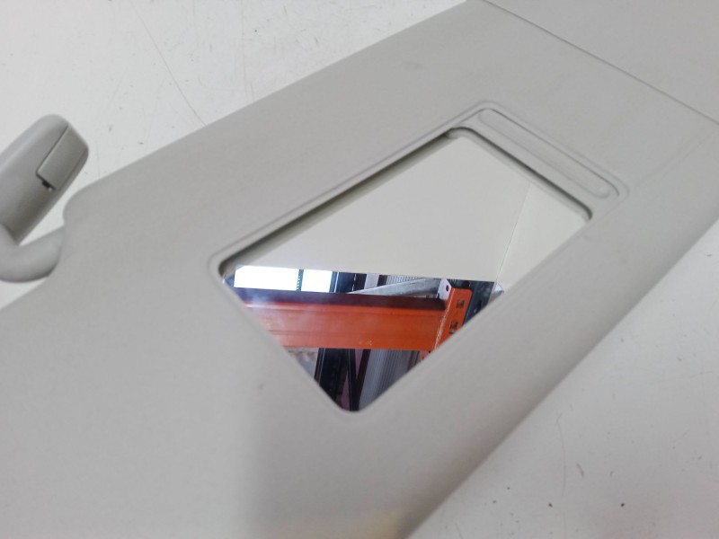 Recambio de parasol izquierdo para skoda superb ii station wagon (3t5) 2.0 tdi 16v referencia OEM IAM   