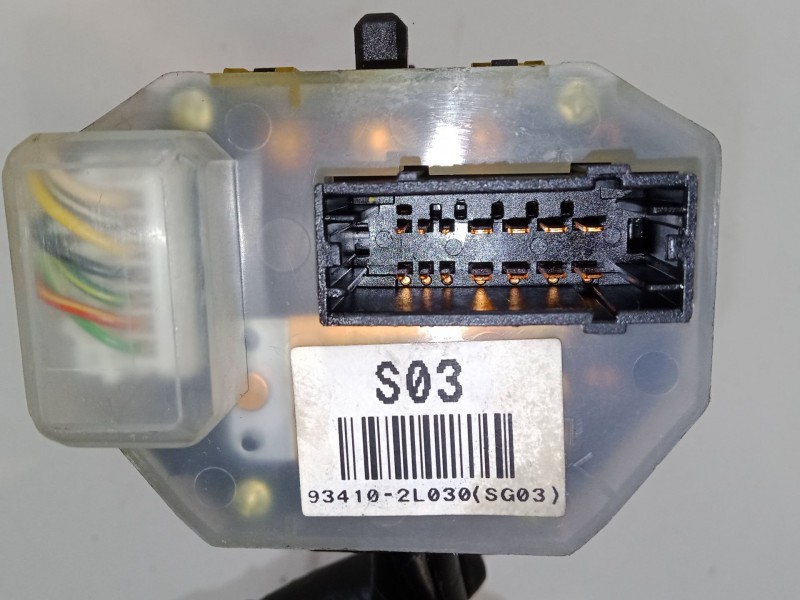Recambio de mando de intermitencia para hyundai i30 (fd) 1.6 crdi referencia OEM IAM 934102L030  