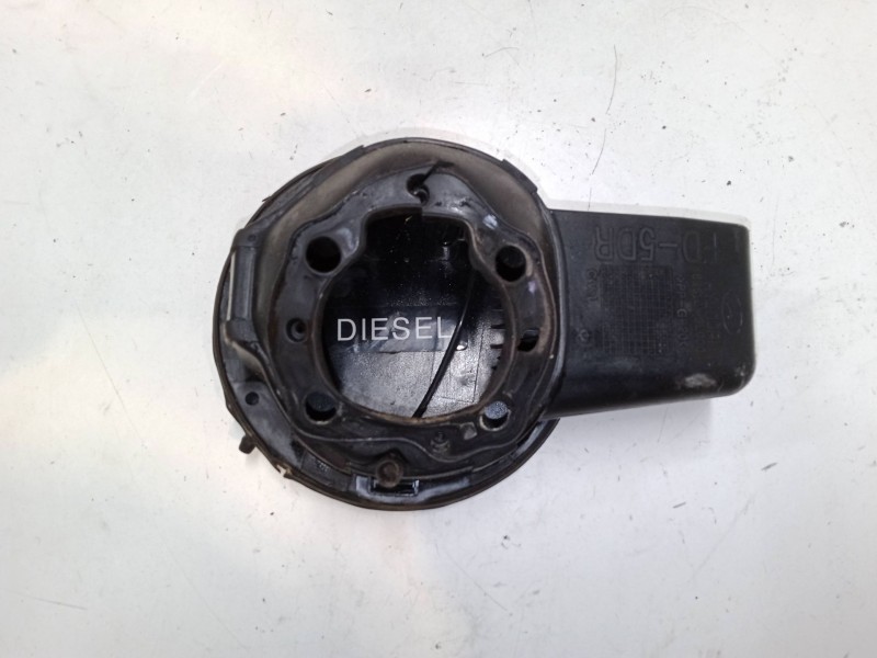 Recambio de tapa exterior combustible para hyundai i30 (fd) 1.6 crdi referencia OEM IAM   