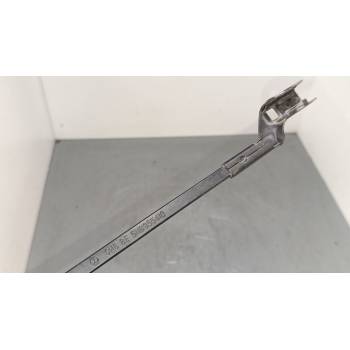 BRAZO LIMPIA DELANTERO DERECHO 5N8955410 
