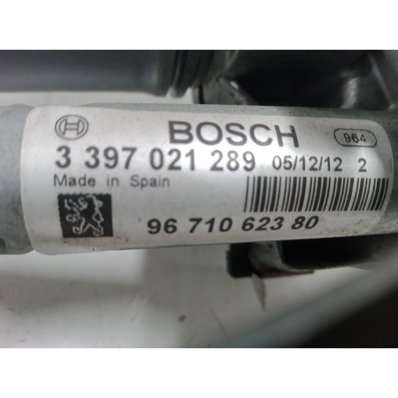Recambio de motor limpiaparabrisas delantero derecho para peugeot 5008 (0u_, 0e_) 1.6 hdi referencia OEM IAM 9671062380  3397021