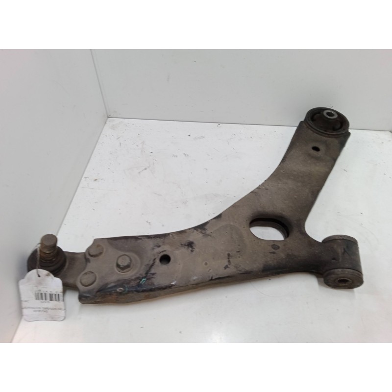 Recambio de brazo suspension inferior delantero derecho para hyundai ix35 (lm, el, elh) 1.7 crdi referencia OEM IAM   