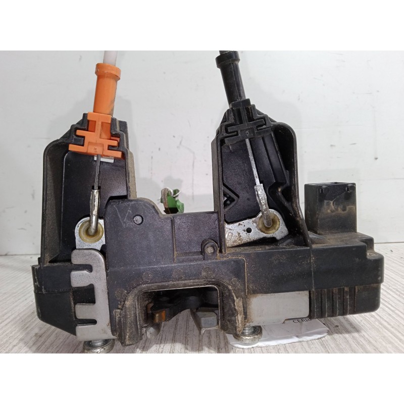 Recambio de cerradura puerta trasera derecha para opel zafira a monospace (t98) 2.0 dti 16v (f75) referencia OEM IAM   