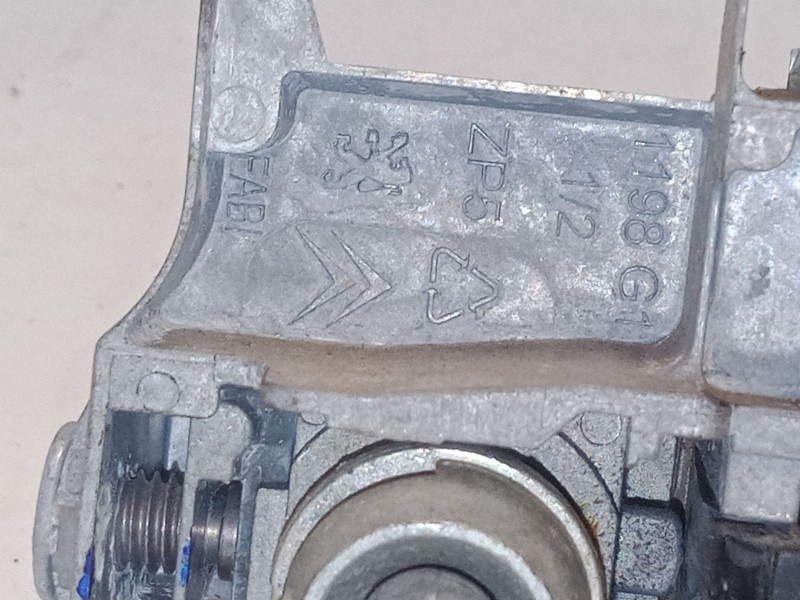 Recambio de maneta exterior puerta delantera izquierda para peugeot 208 i (ca_, cc_) 1.4 hdi referencia OEM IAM   