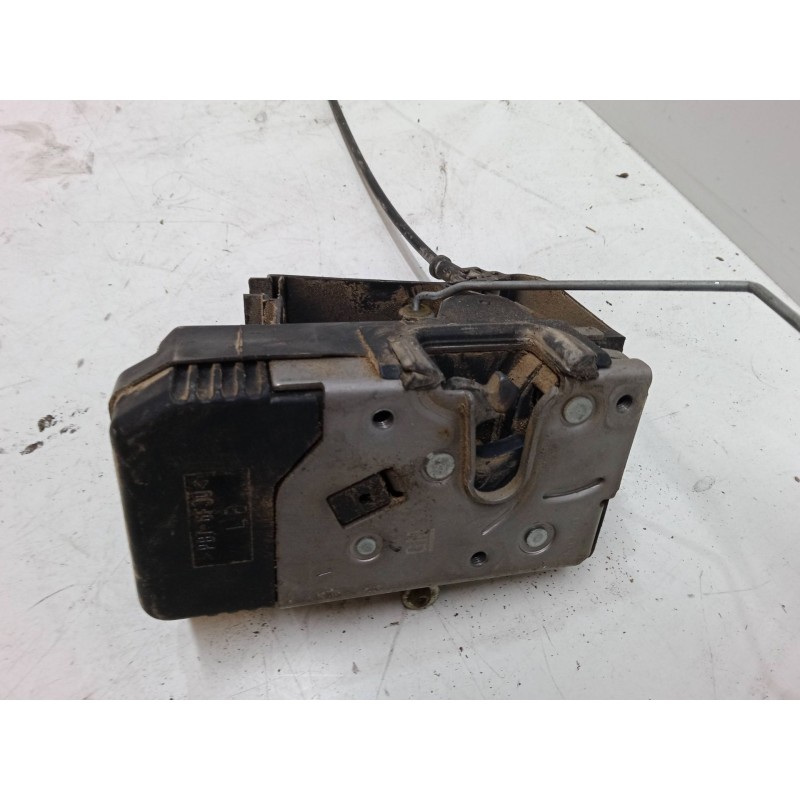 Recambio de cerradura puerta delantera izquierda para renault trafic ii autobús (jl) 1.9 dci 100 (jl0c) referencia OEM IAM   